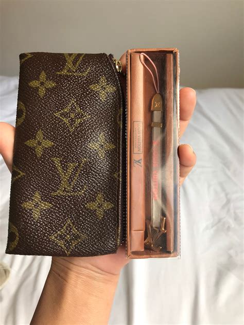 louis vuitton keyring wallet